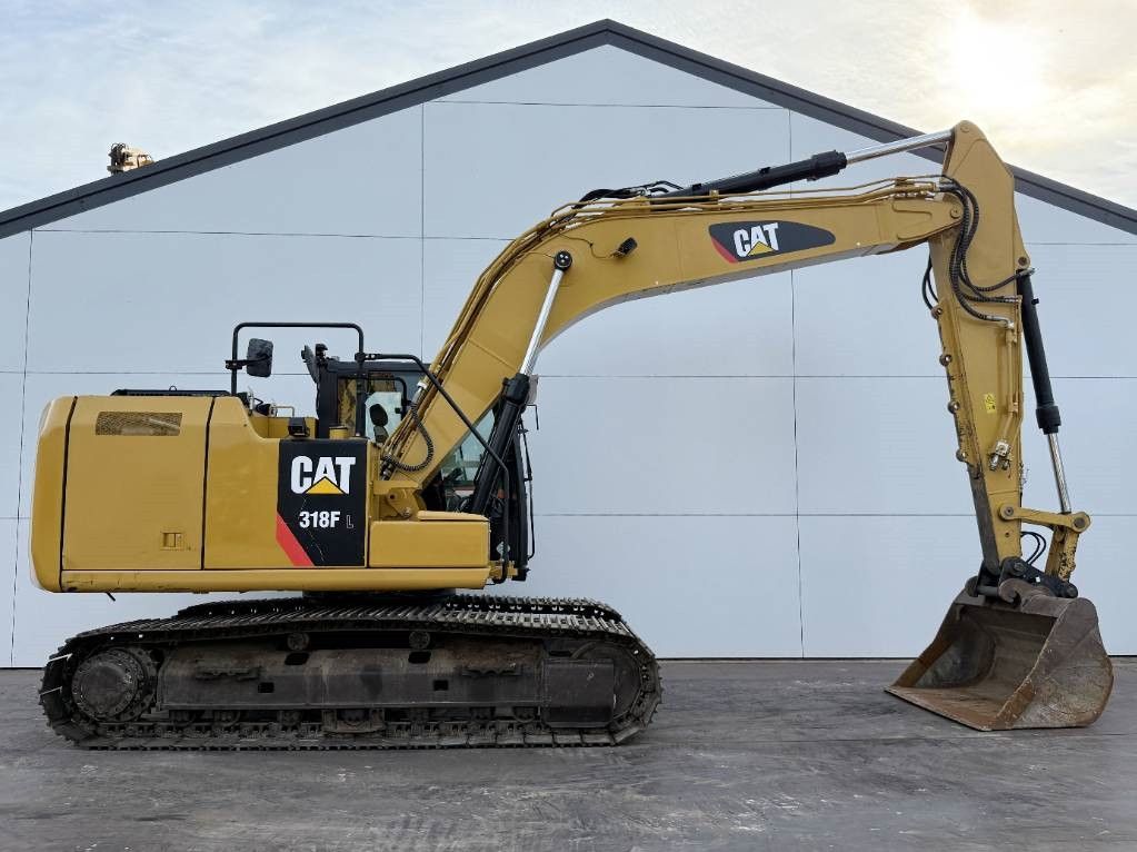 CAT 318FL - Hammer Lines / Quick Coupler / Camera