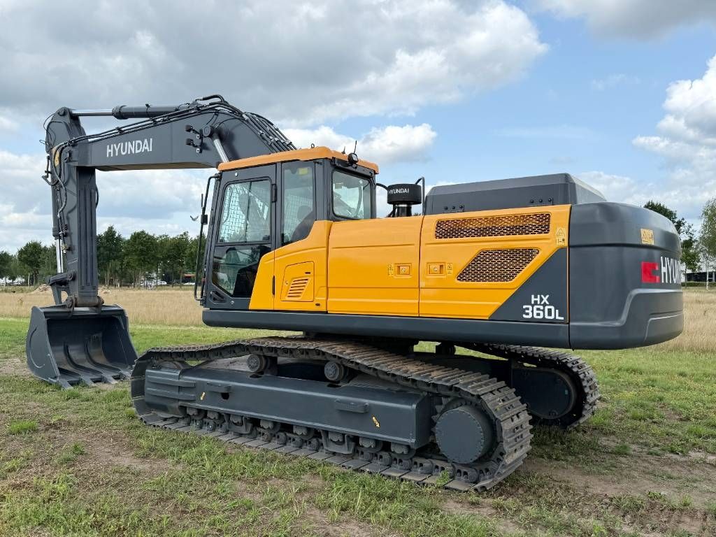 Hyundai HX360L - New / Unused / Hammer Lines