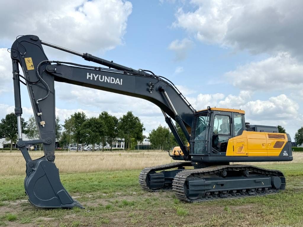 Hyundai HX360L - New / Unused / Hammer Lines