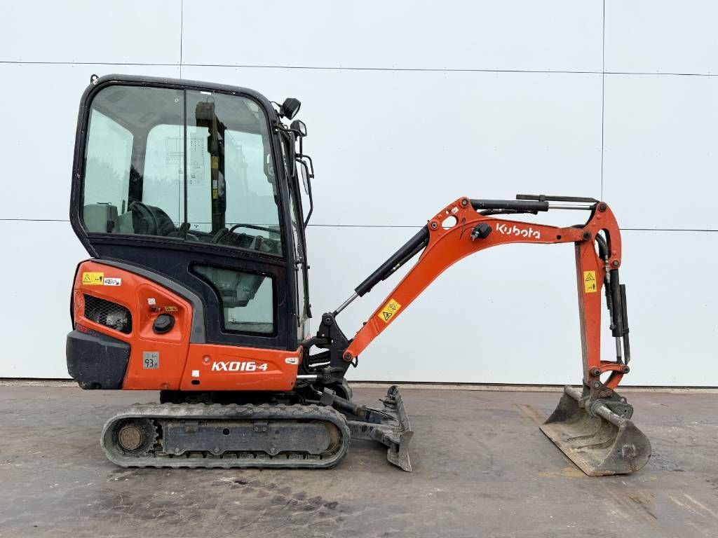 Kubota KX016-4 - Hammer Lines / Quick Coupler
