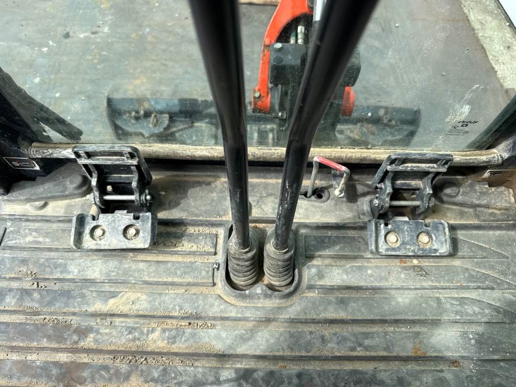 Kubota KX016-4 - Hammer Lines / Quick Coupler