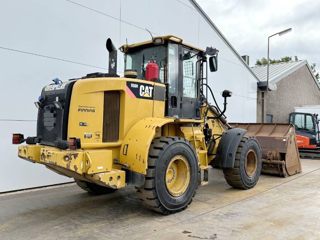CAT 930H - New Tires / High-tip Bucket / Auto Greasing