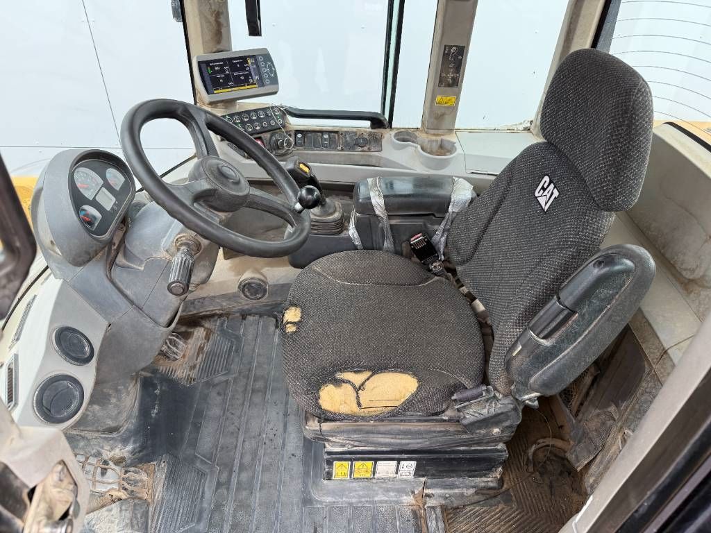 CAT 938K - German Machine / Automatic Greasing