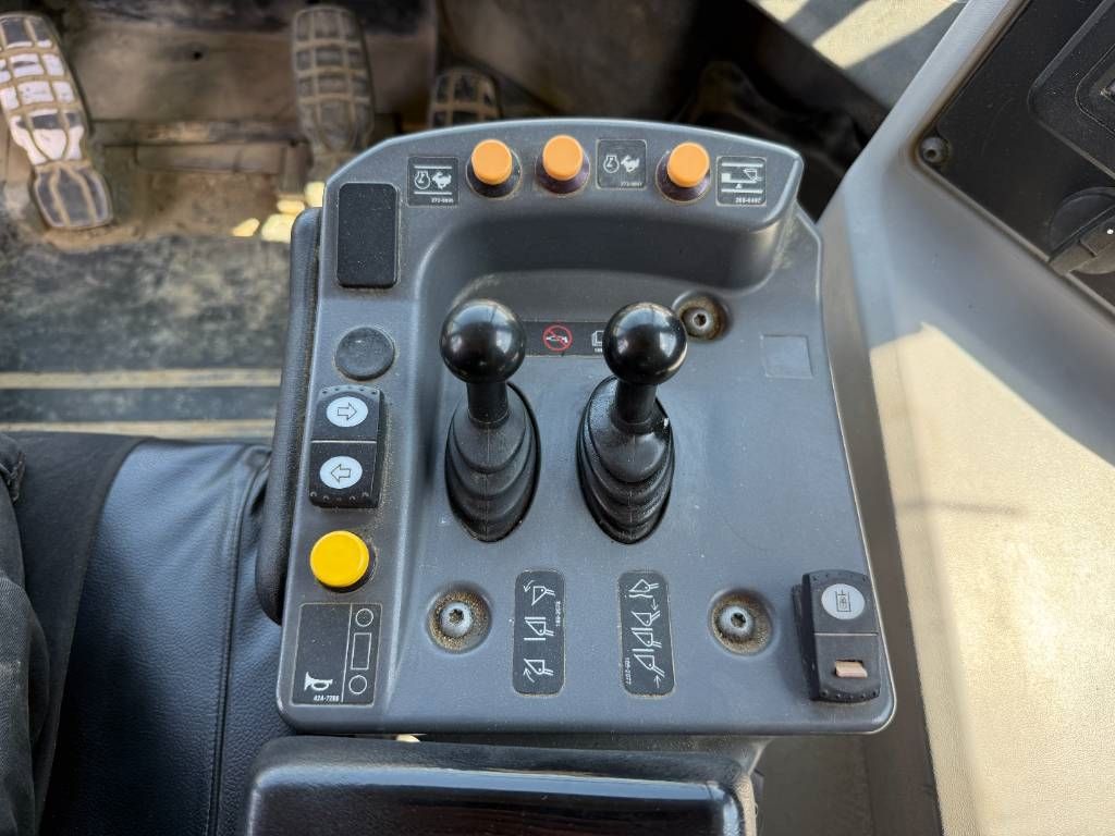 CAT 990K - German Machine / TOP Condition!