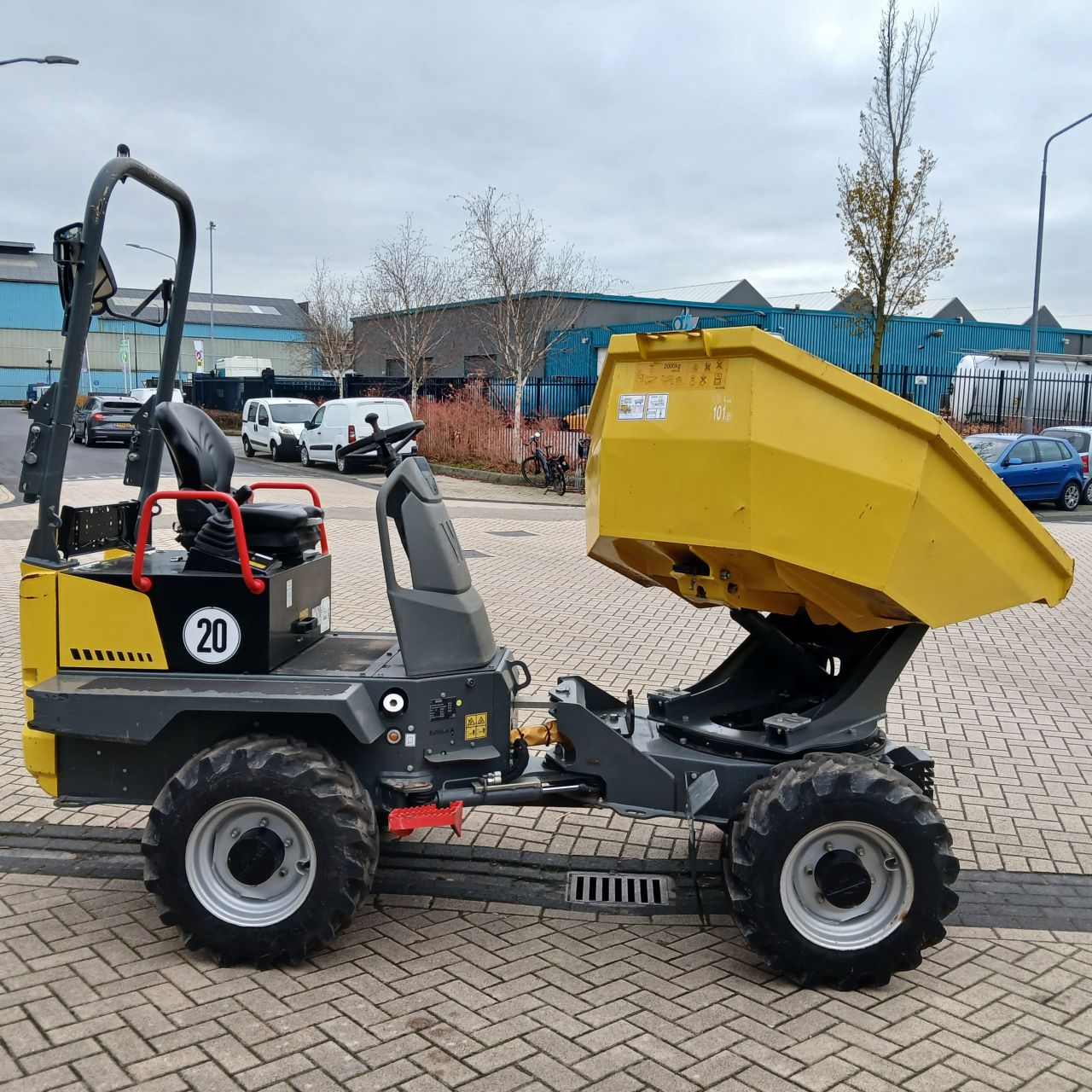 Wacker Neuson DW20 Wieldumper ook IHI en Messersi Rupsdumper.