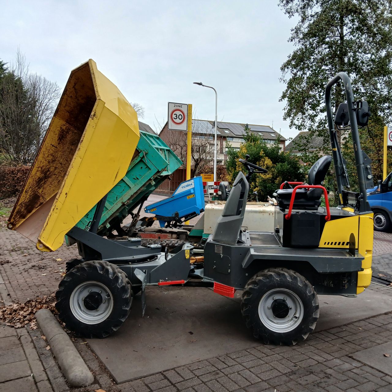 Wacker Neuson DW20 Wieldumper ook IHI en Messersi Rupsdumper.