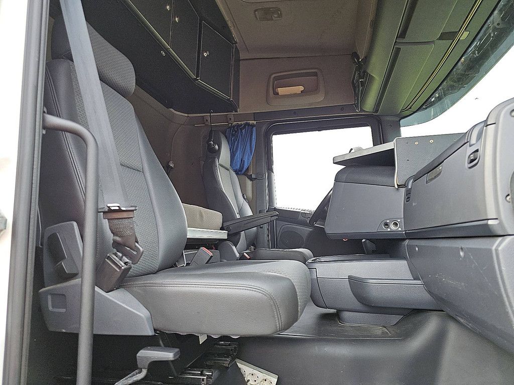 SCANIA R450 6x2*4 hmf 5020 k5
