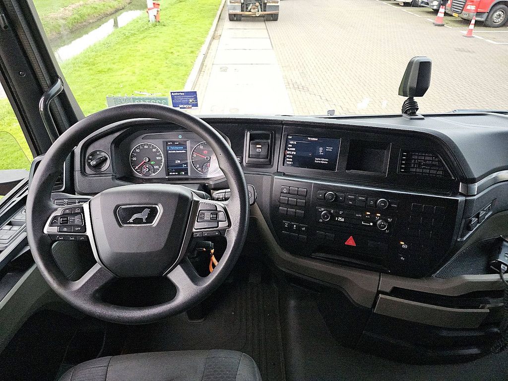 M.A.N. 26.470 TGX tg3 gm 6x2 intarder