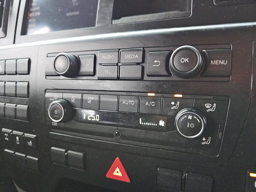 M.A.N. 26.470 TGX tg3 gm 6x2 intarder