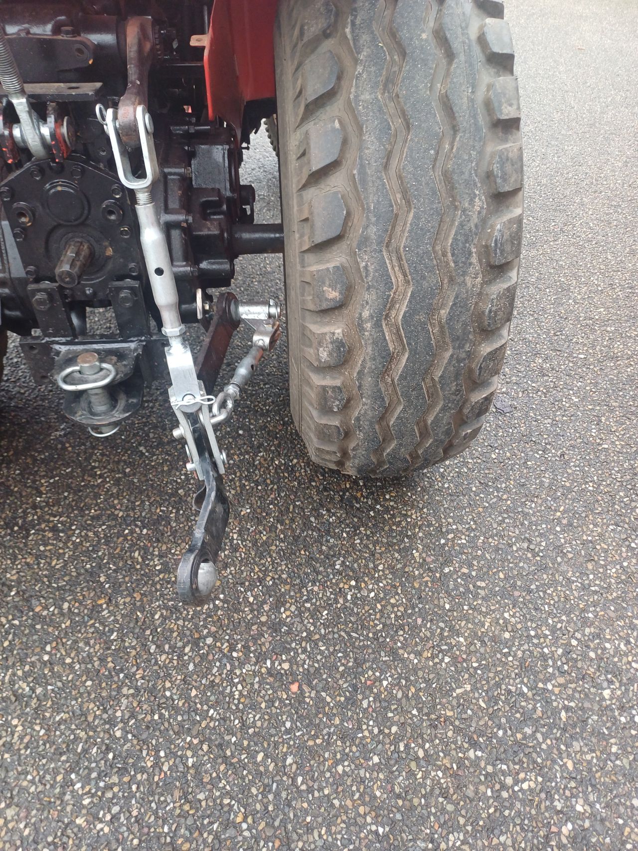 Minitrekker op gazonbanden mitsubishi MT18