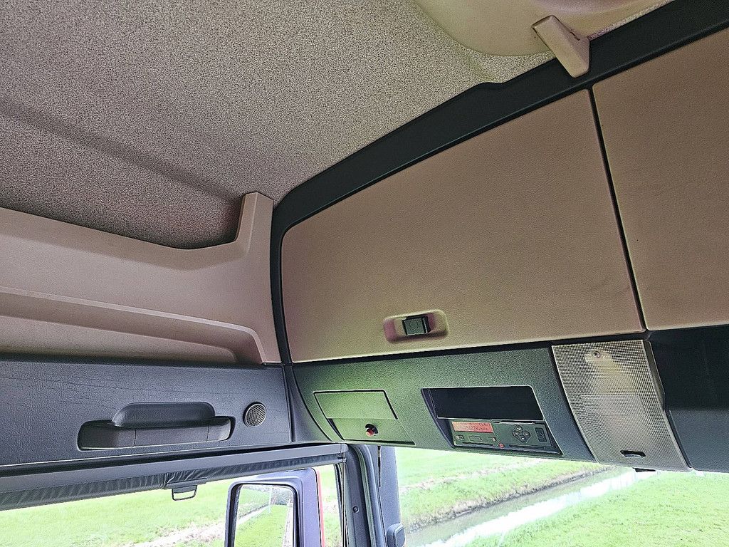 M.A.N. 18.500 TGX xlx skirts retarder