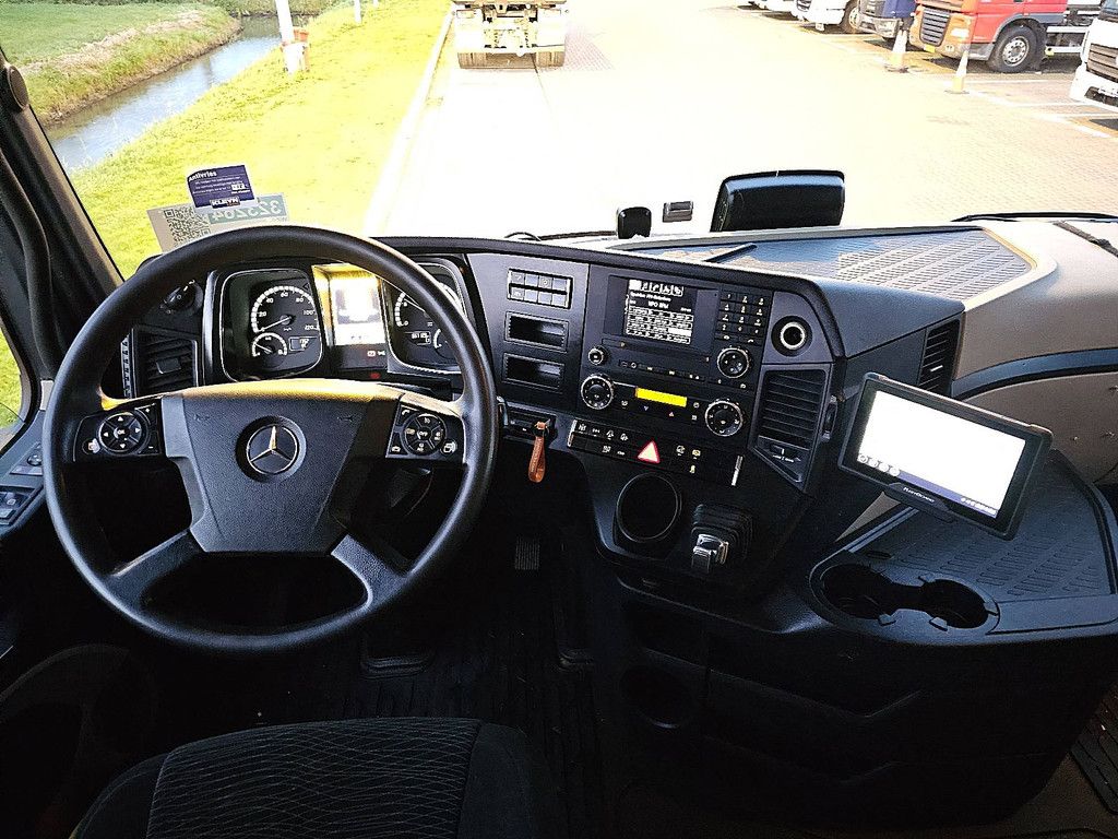 MERCEDES-BENZ ACTROS 1845 LS