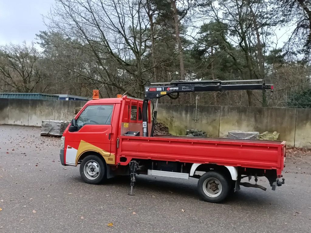 Mazda E2200 Pick-Up met laadkraan Hiab 008T