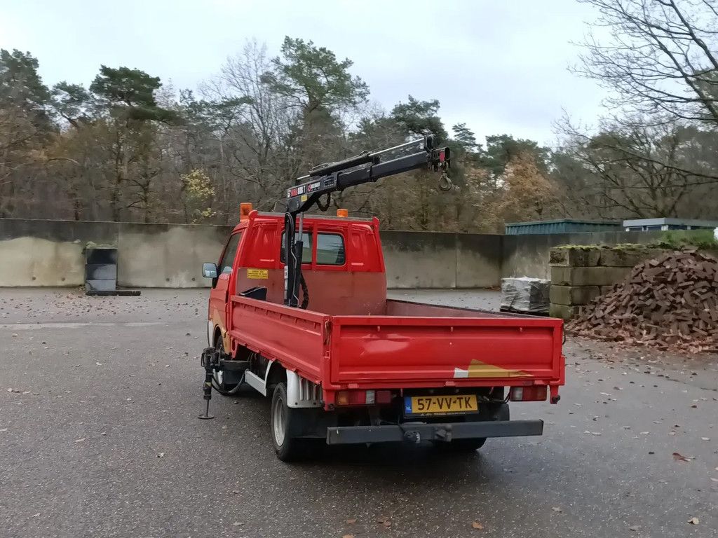 Mazda E2200 Pick-Up met laadkraan Hiab 008T