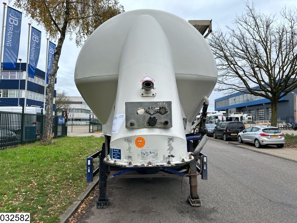 Feldbinder Silo 40.000 Liter