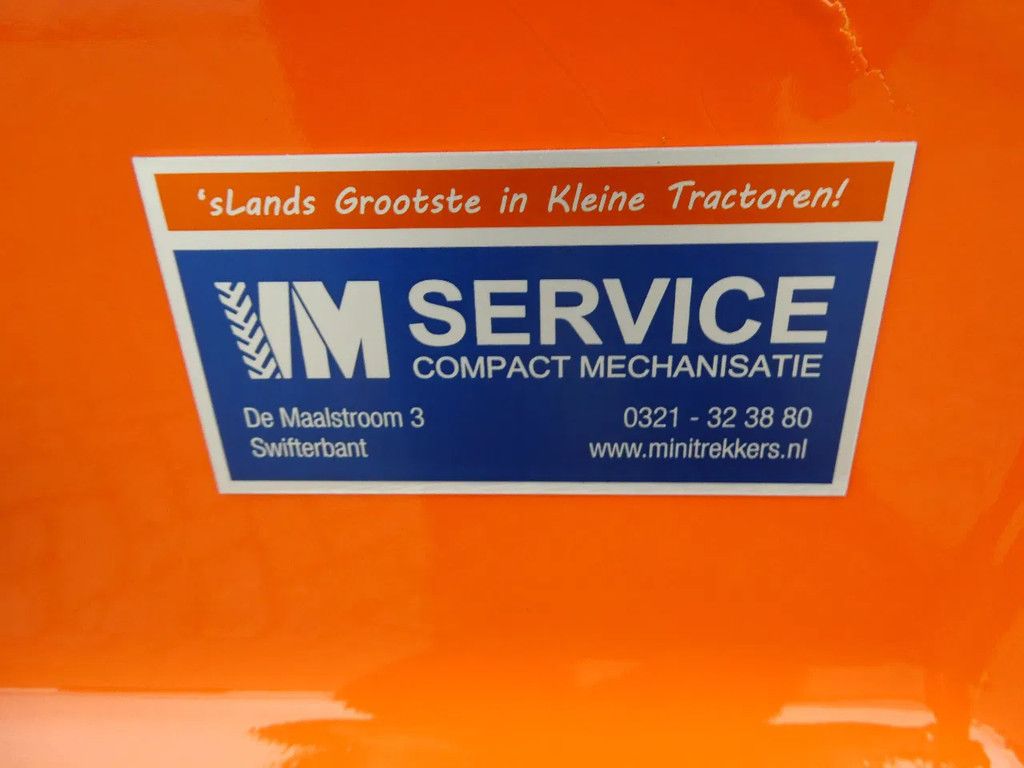 Hinomoto E1804 4wd / 0948 Draaiuren / Miditrekker