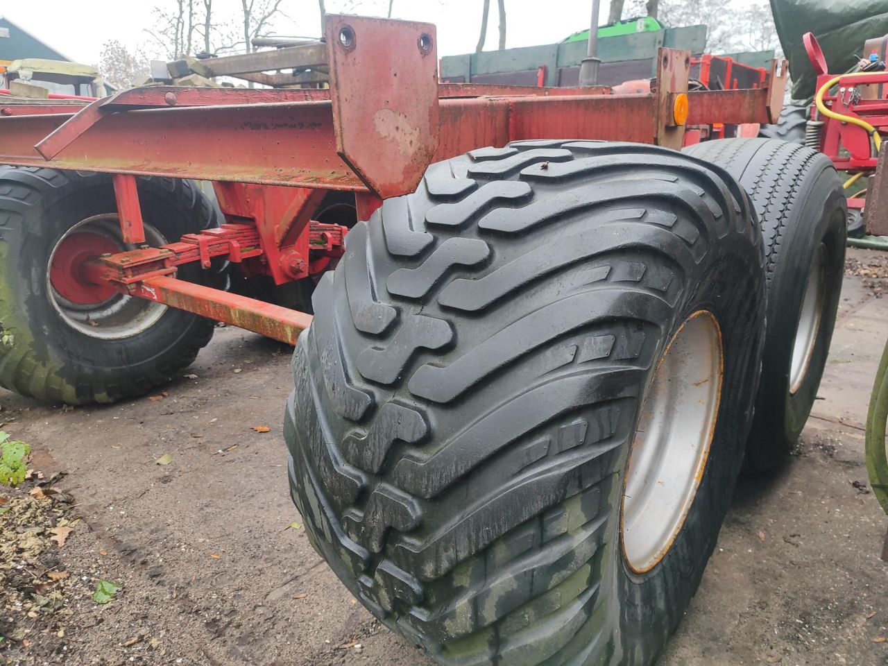 Geveerd tandemstel 500/55 15.5 banden