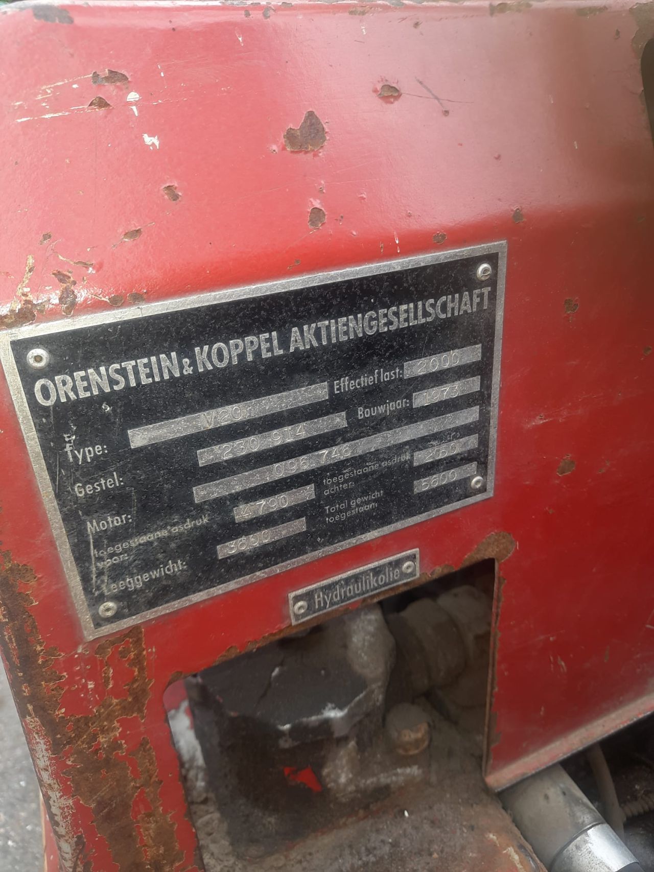 O EN K V20 OLDTIMER HEFTRUCK UIT 1972