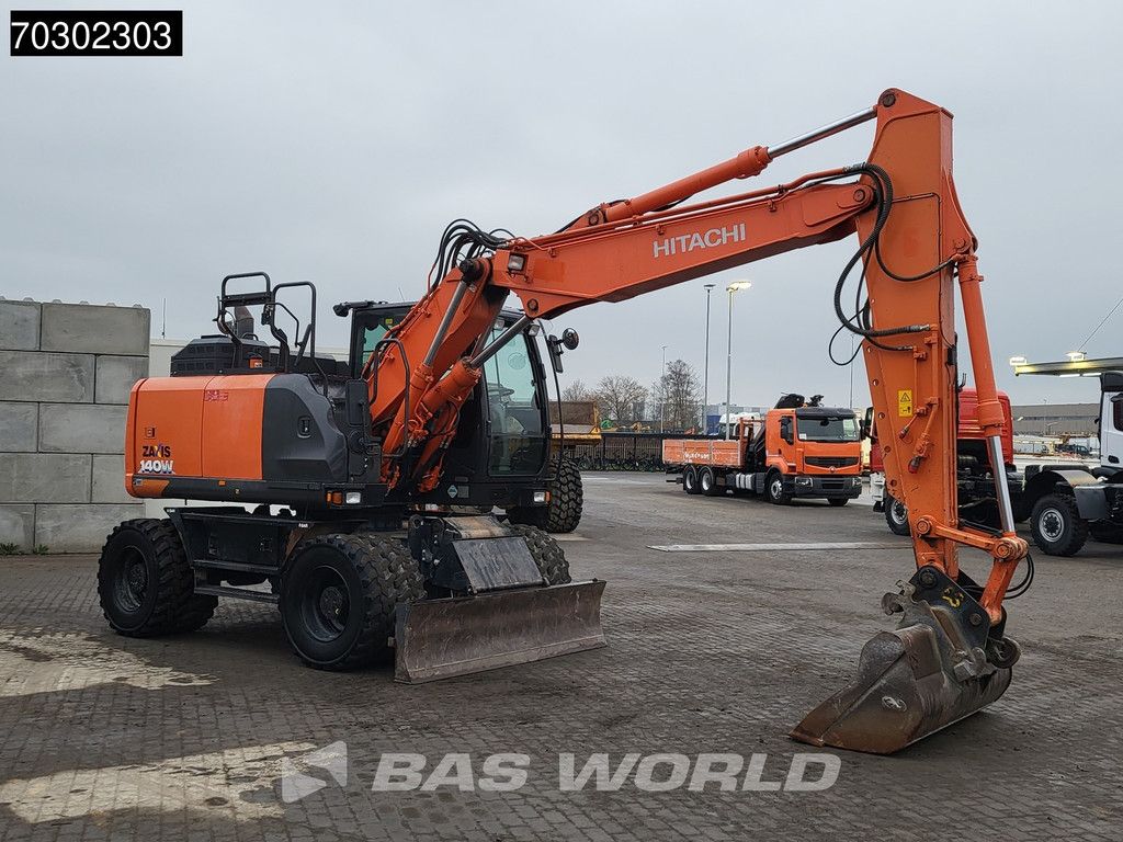 Hitachi ZX140W -6
