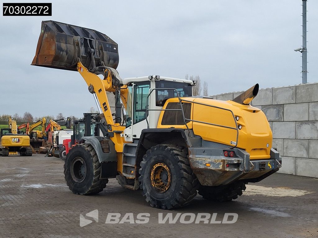 Liebherr L556