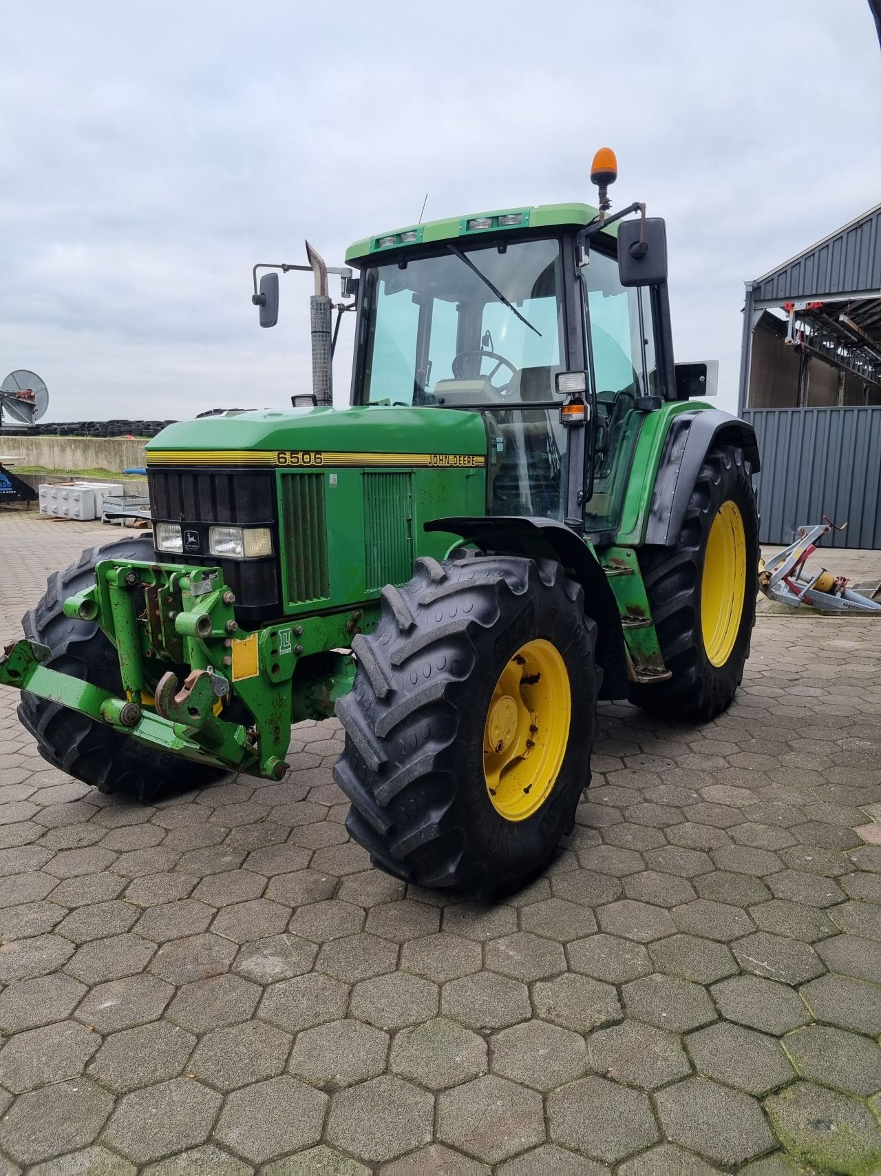 John Deere 6506 trekker/tractor