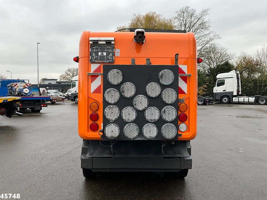 Ravo 580 with 3-rd brush