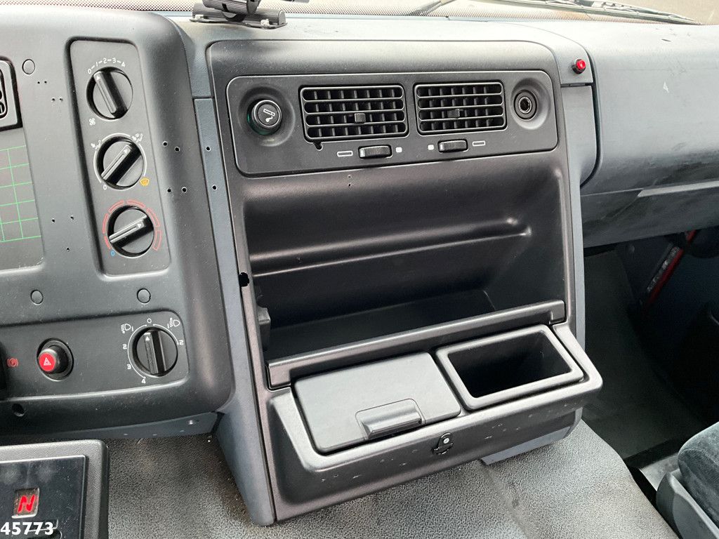 DAF FAT 75 PC 320 6x4 Full steel Hiab 17 Ton haakarmsysteem Just 64.623 Km!