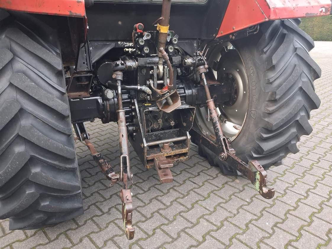Case-IH 845XLA + frontlader