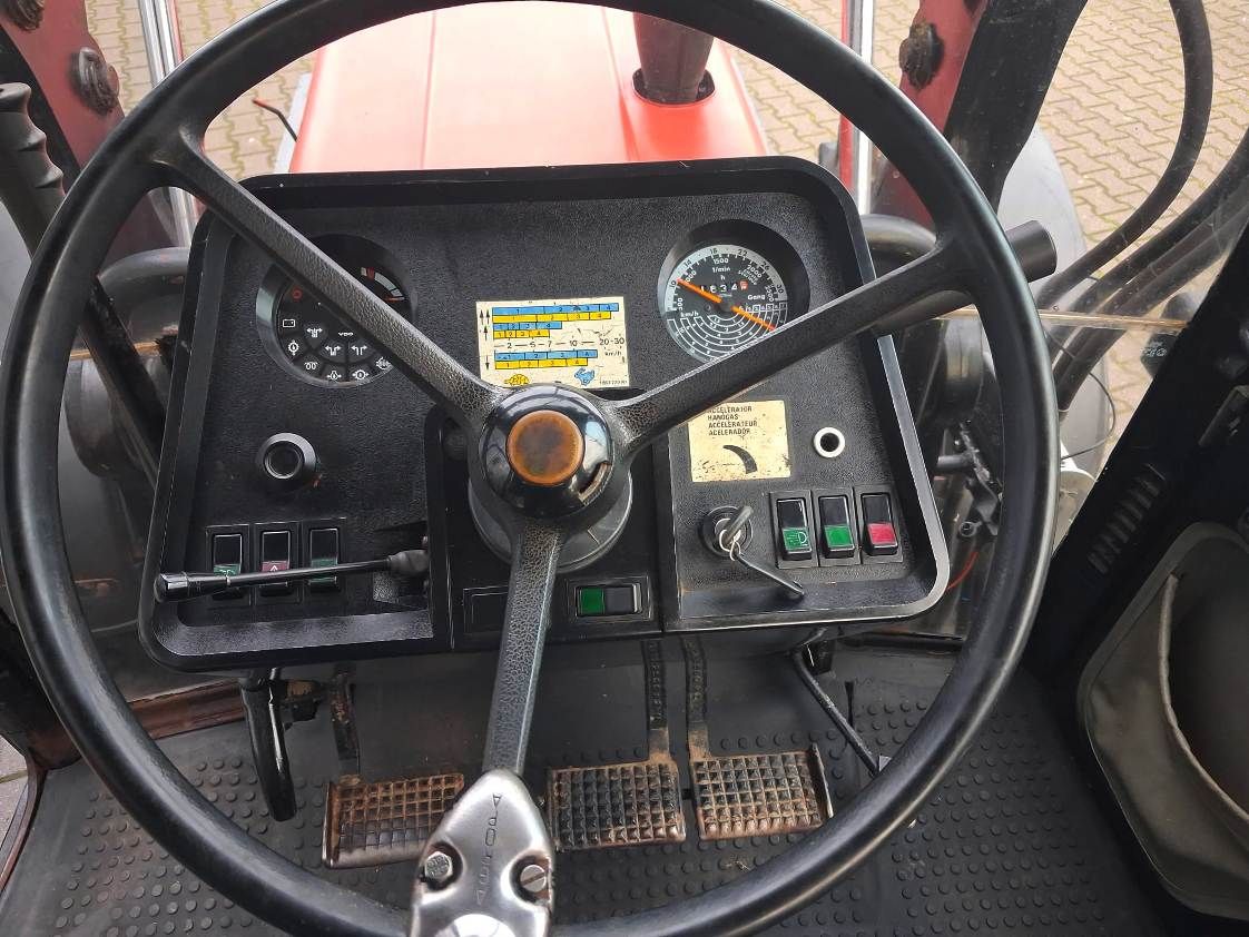 Case-IH 845XLA + frontlader