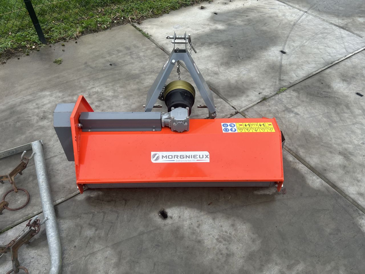 Leuke set Kubota b7000 met werktuigen