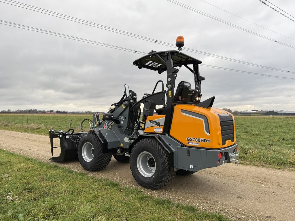 Giant G2700 HD + minishovel / kniklader NIEUW hoge mast