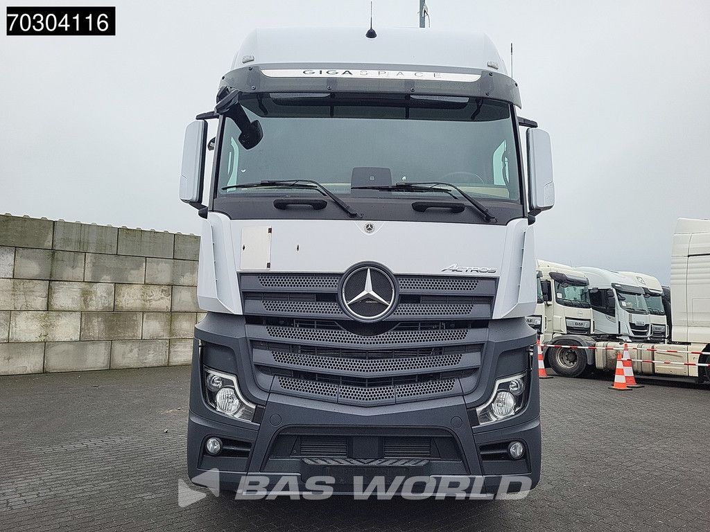 Mercedes Actros 1945 4X2 GigaSpace Hydraulik