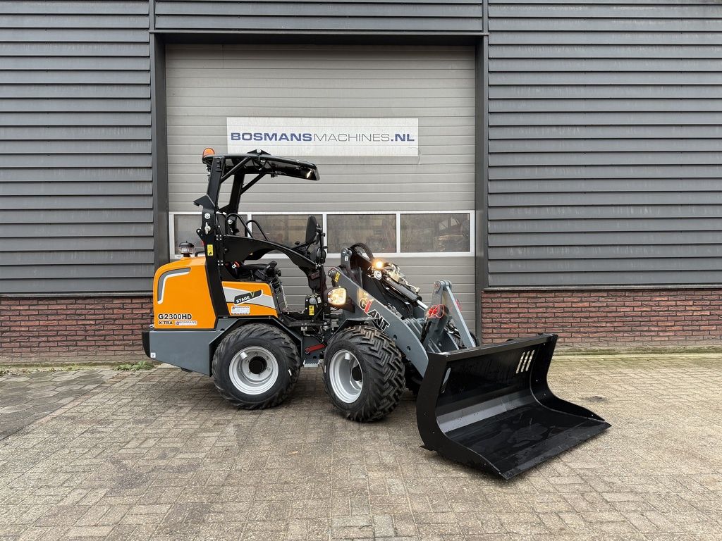 Giant G2300 X-TRA HD minishovel / kniklader NIEUW (met PRO-inching)