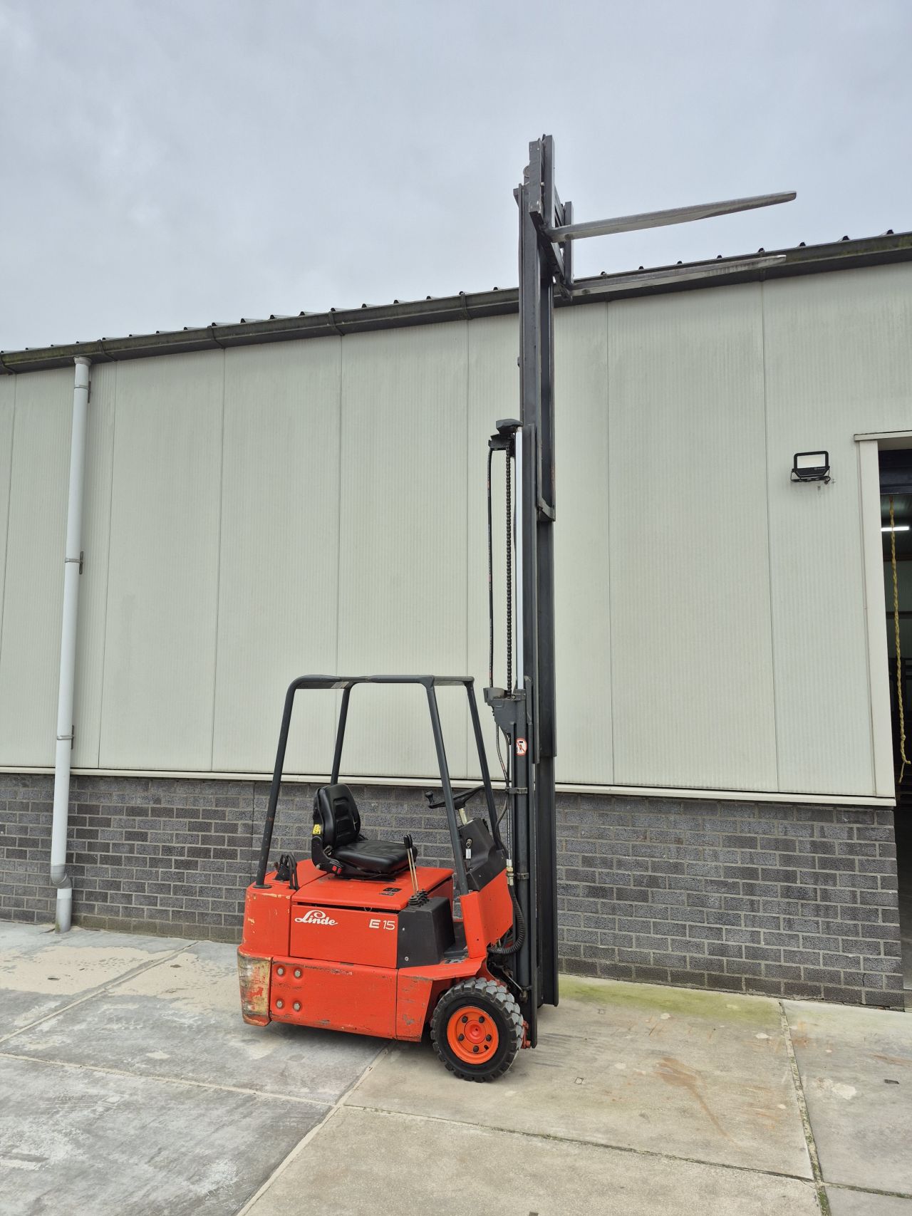 Linde E15 triplex sideshift 4.270 mm accu bj 11-2021