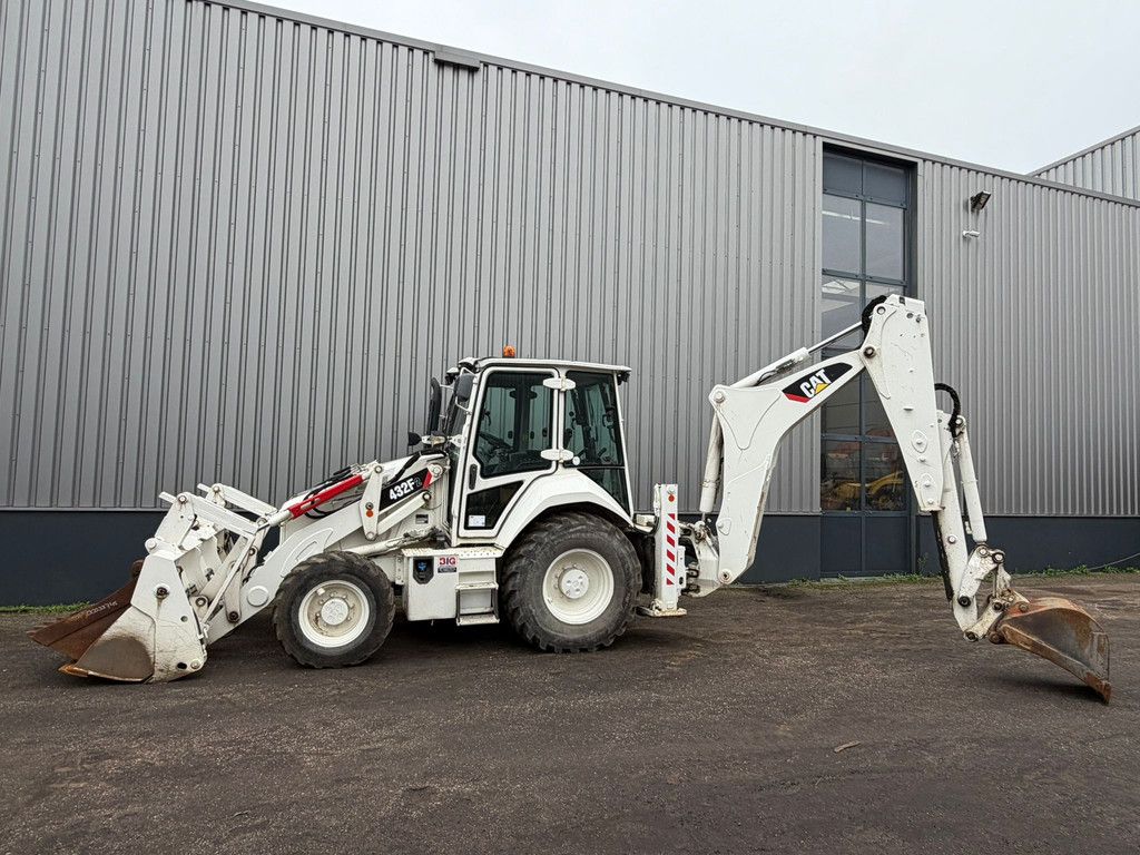 Caterpillar 432F2