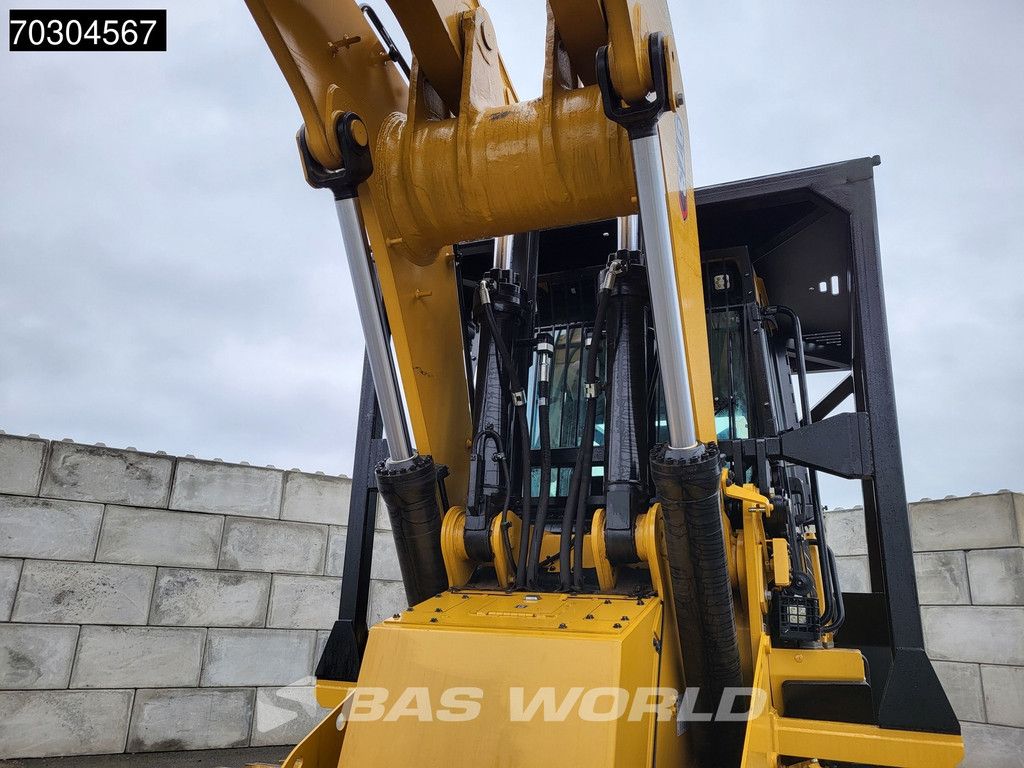 Caterpillar 973 SHIPHOLD - Unused