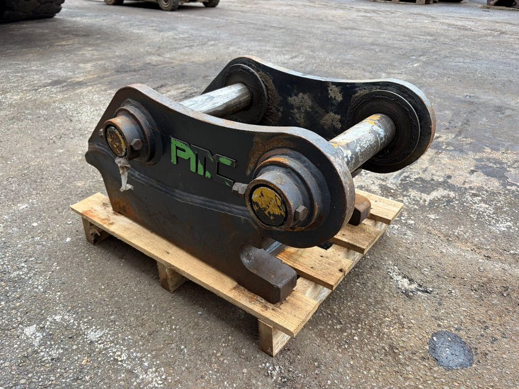 Hydraulic Quick Coupler for Caterpillar 320GC S-70