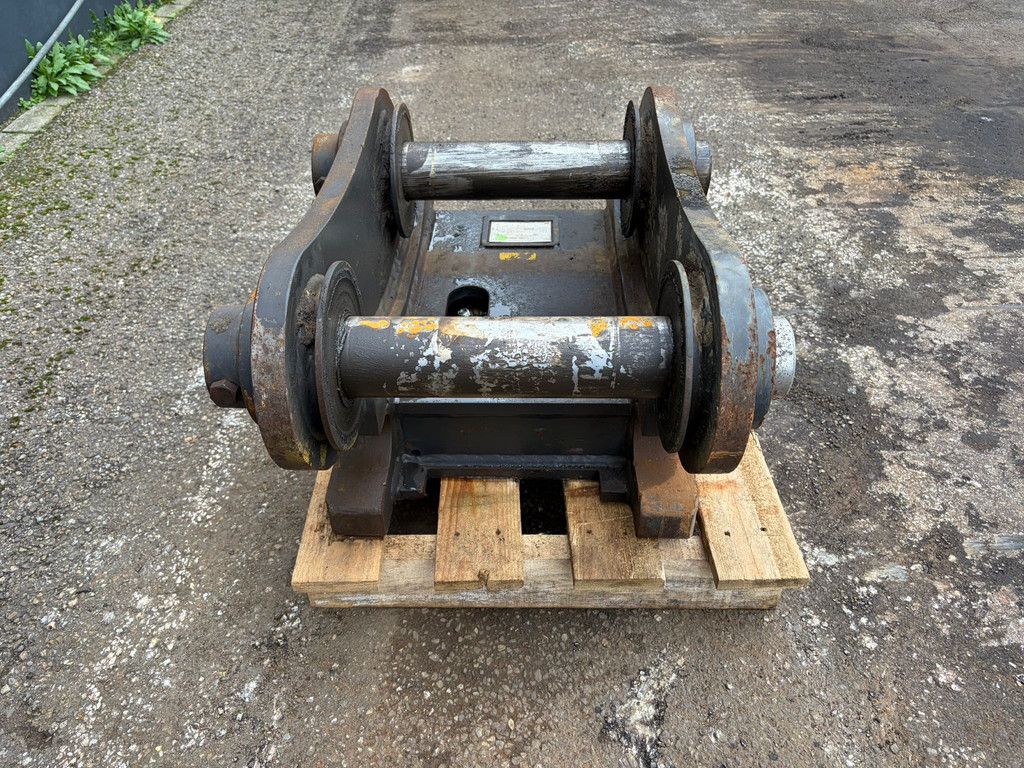 Hydraulic Quick Coupler for Caterpillar 320GC S-70