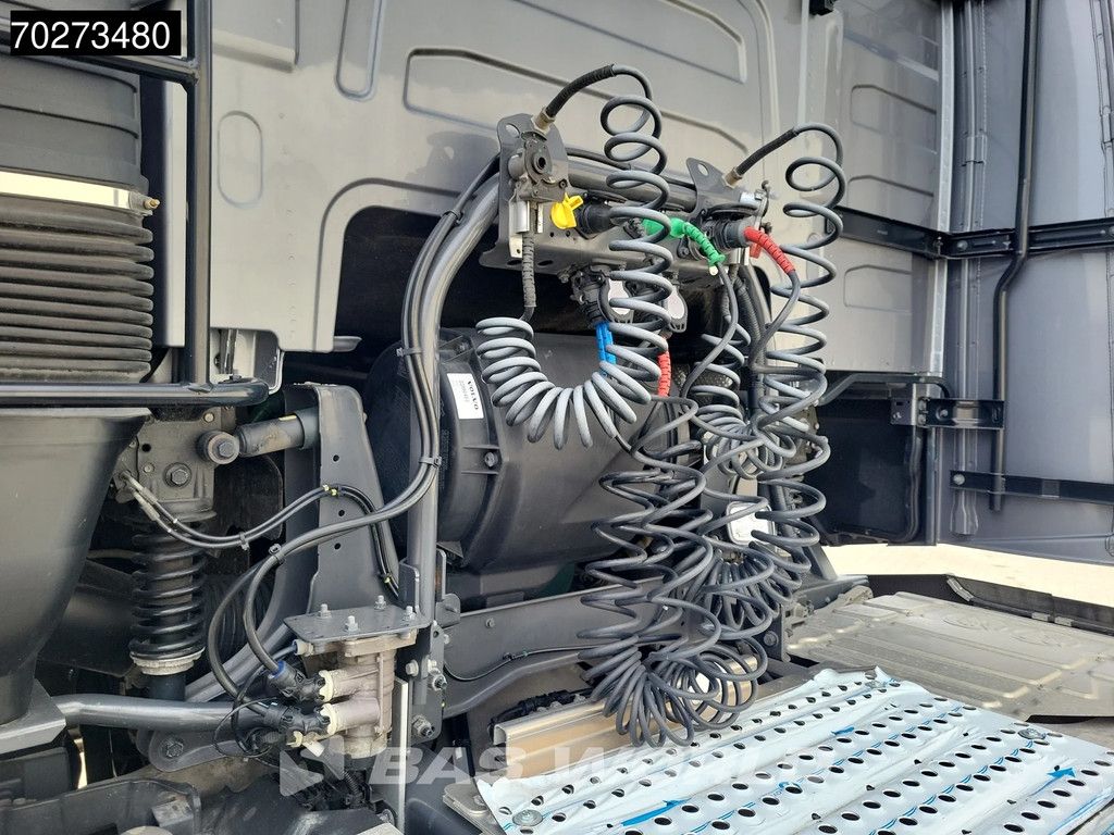 Volvo FH16 750 4X2 NL-Truck APK 08-2026! XL 2x Tanks Standklima ACC Alcoa's LED