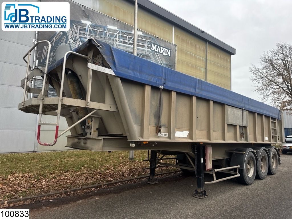 Benalu kipper 25.6 m3