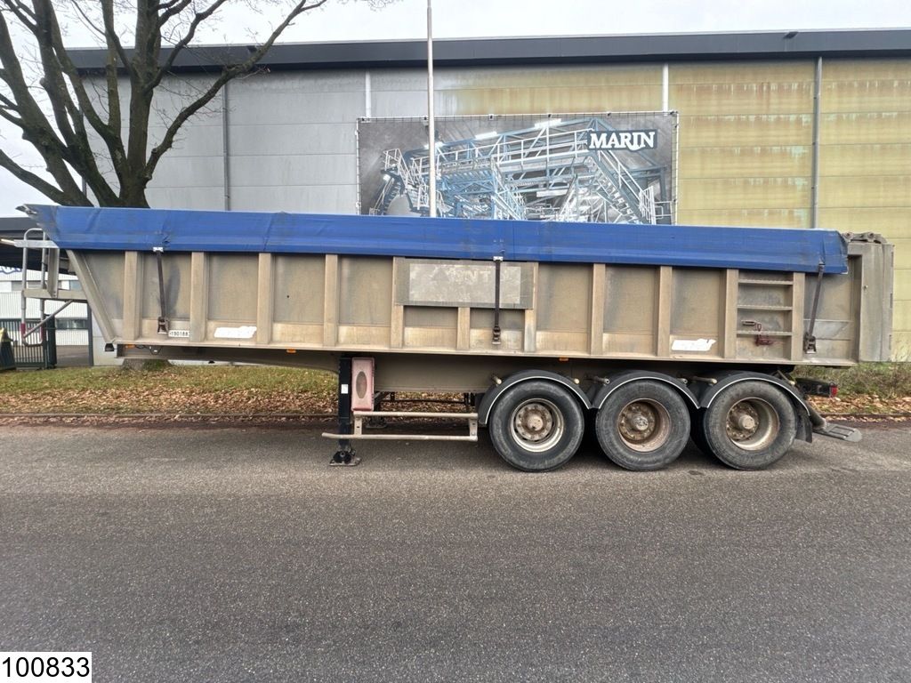 Benalu kipper 25.6 m3