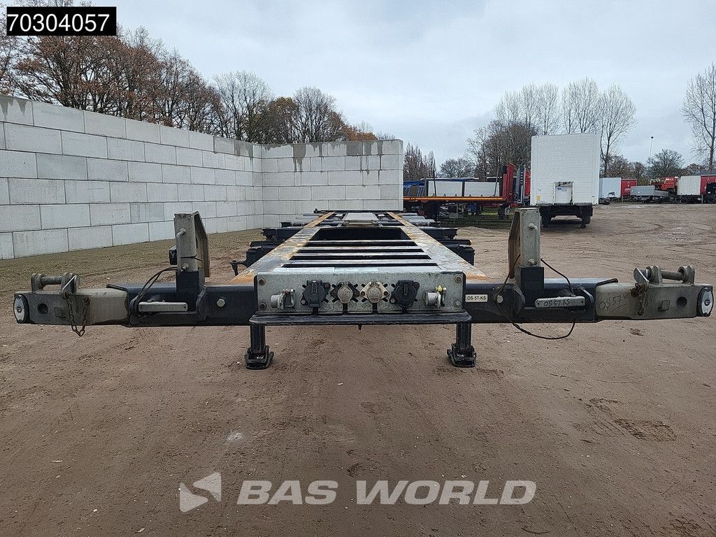 Renders 800 3 Achsen TUV 10/26 Multi 45'ft Lifting Axle