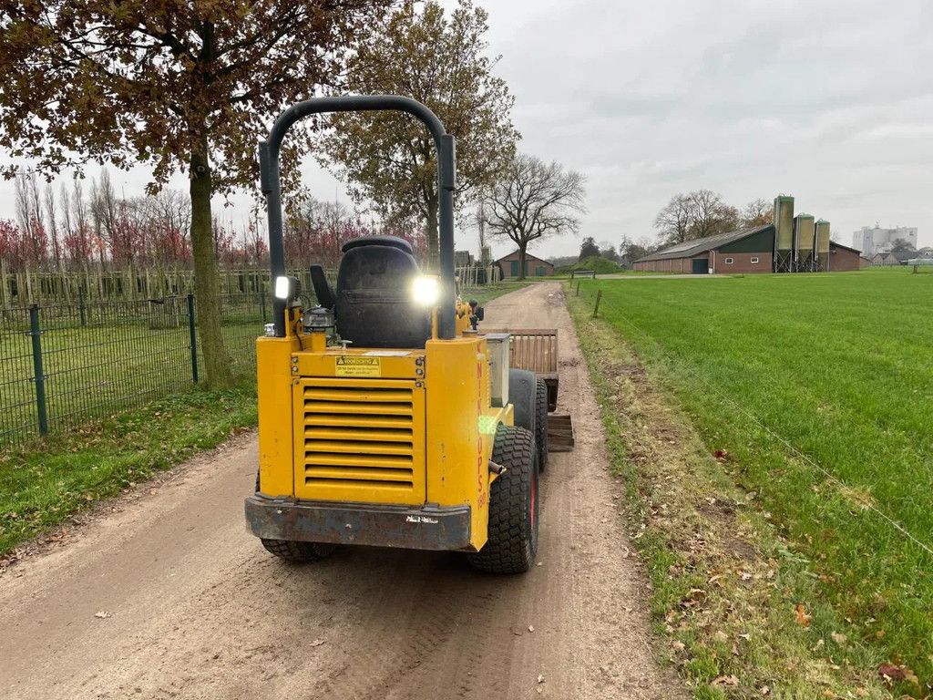 Knikmops 180 shovel loader