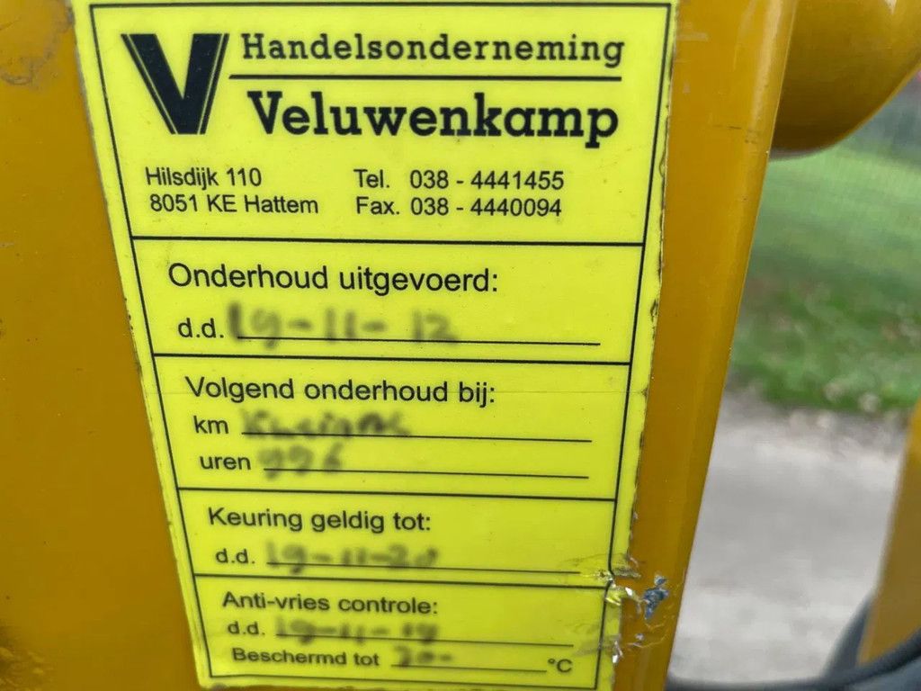 Knikmops 180 shovel loader