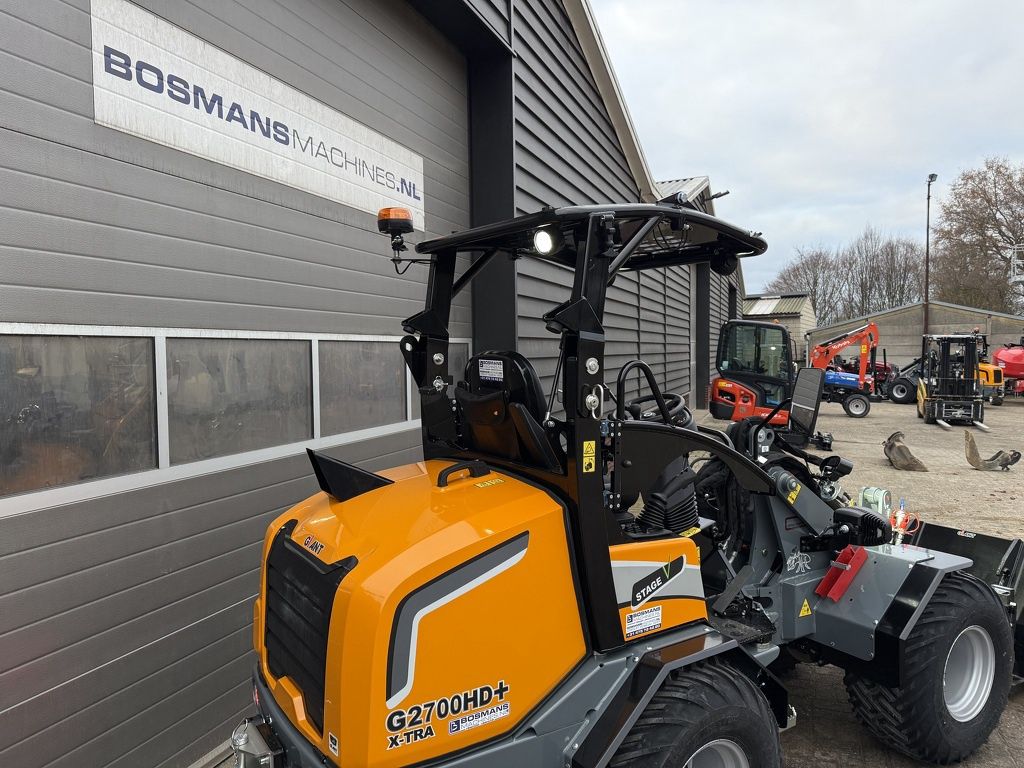 Giant G2700 X-TRA HD + shovel NIEUW (LED verlichting, kogeltrekhaak, pro inching)