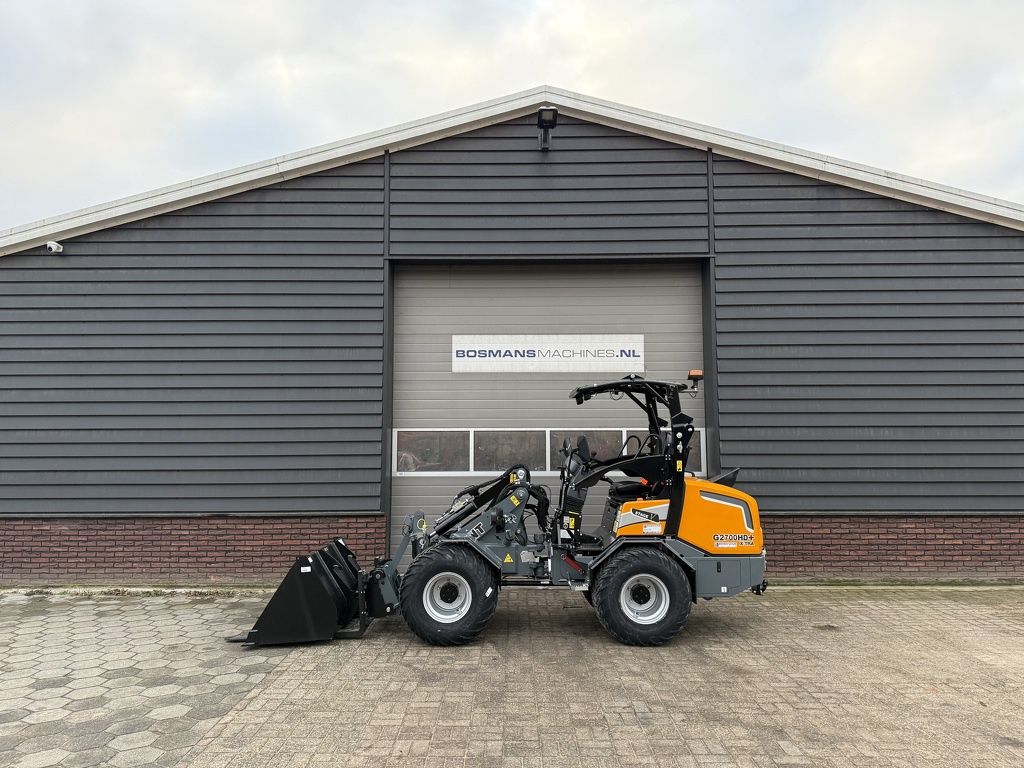 Giant G2700 X-TRA HD + shovel NIEUW (LED verlichting, kogeltrekhaak, pro inching)