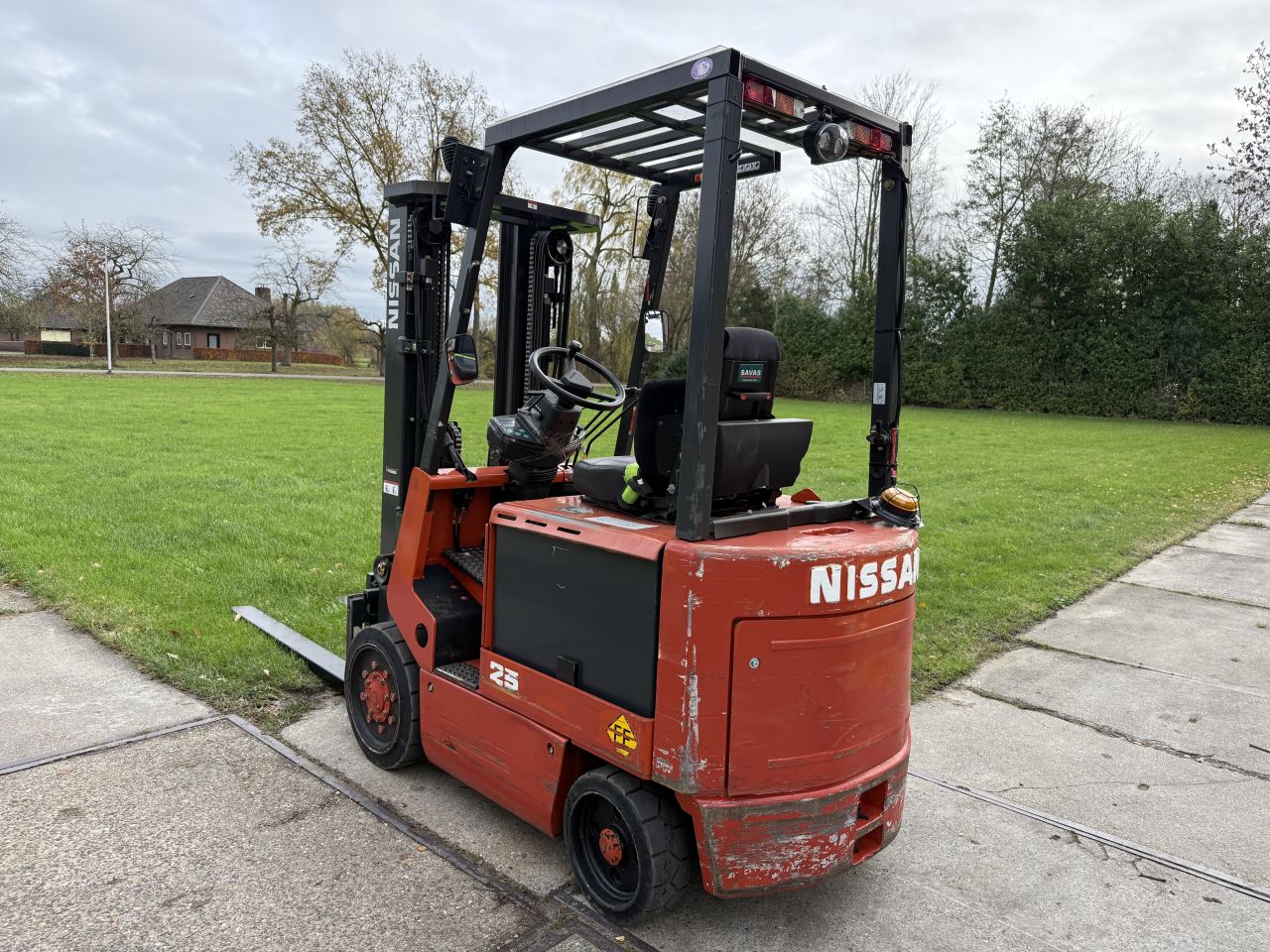 Nissan 2.5 ton elektrisch triplo 4.3M Sideshift 2019 accu