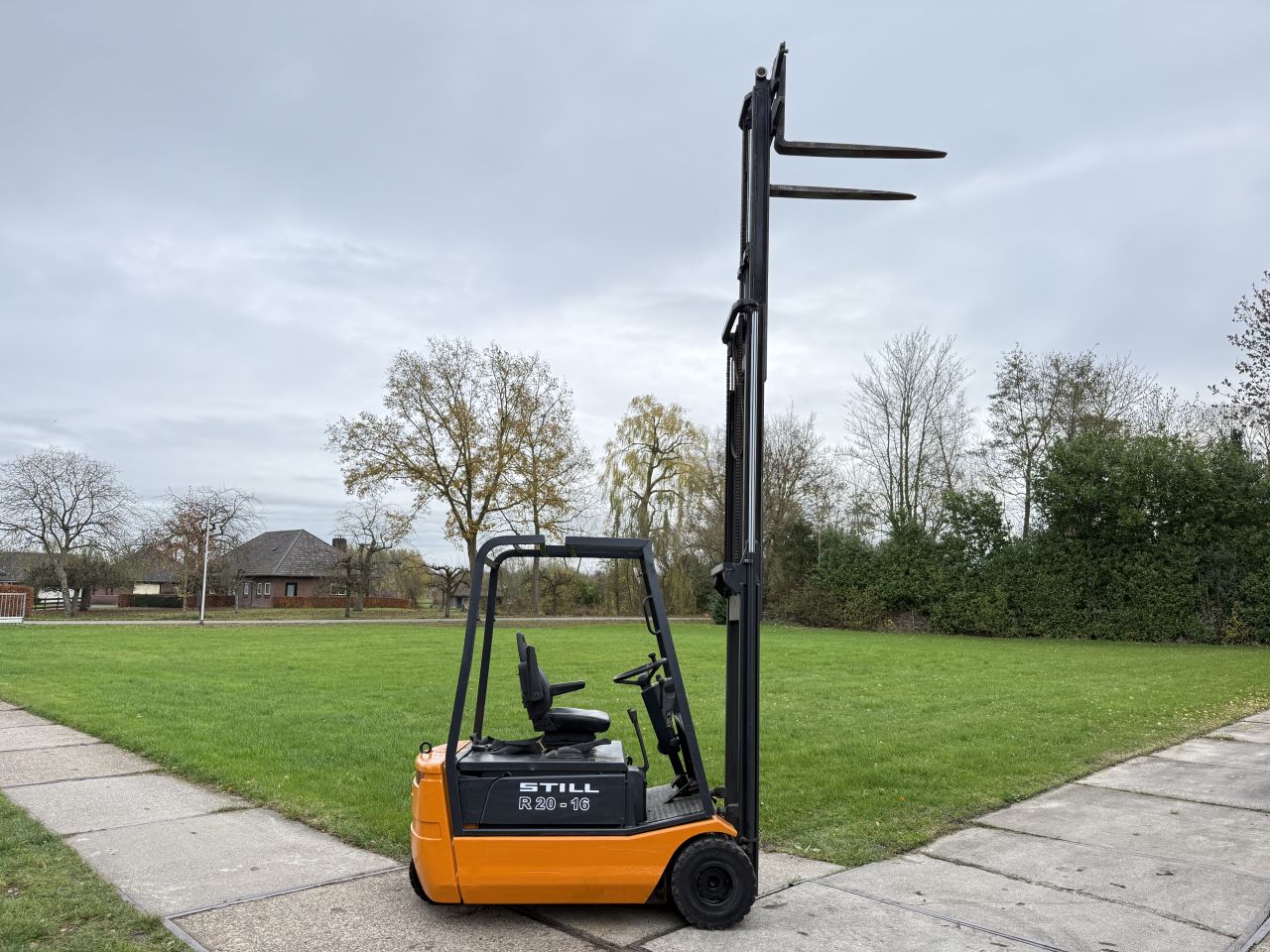 Still R20-18 - 1800KG - triplex 4.4M Freelift 198cm