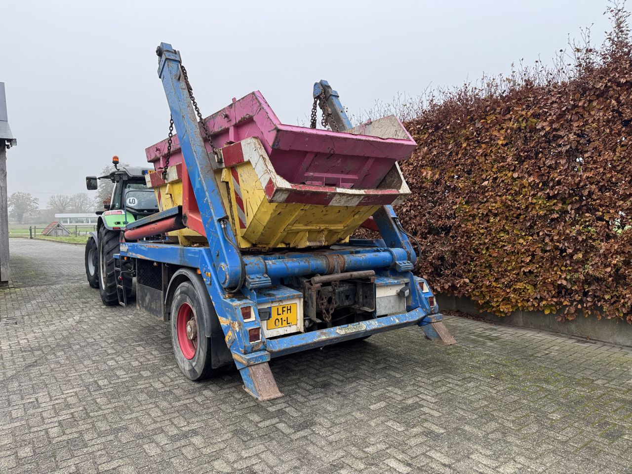 Nooteboom Container wagen met 2 containers!