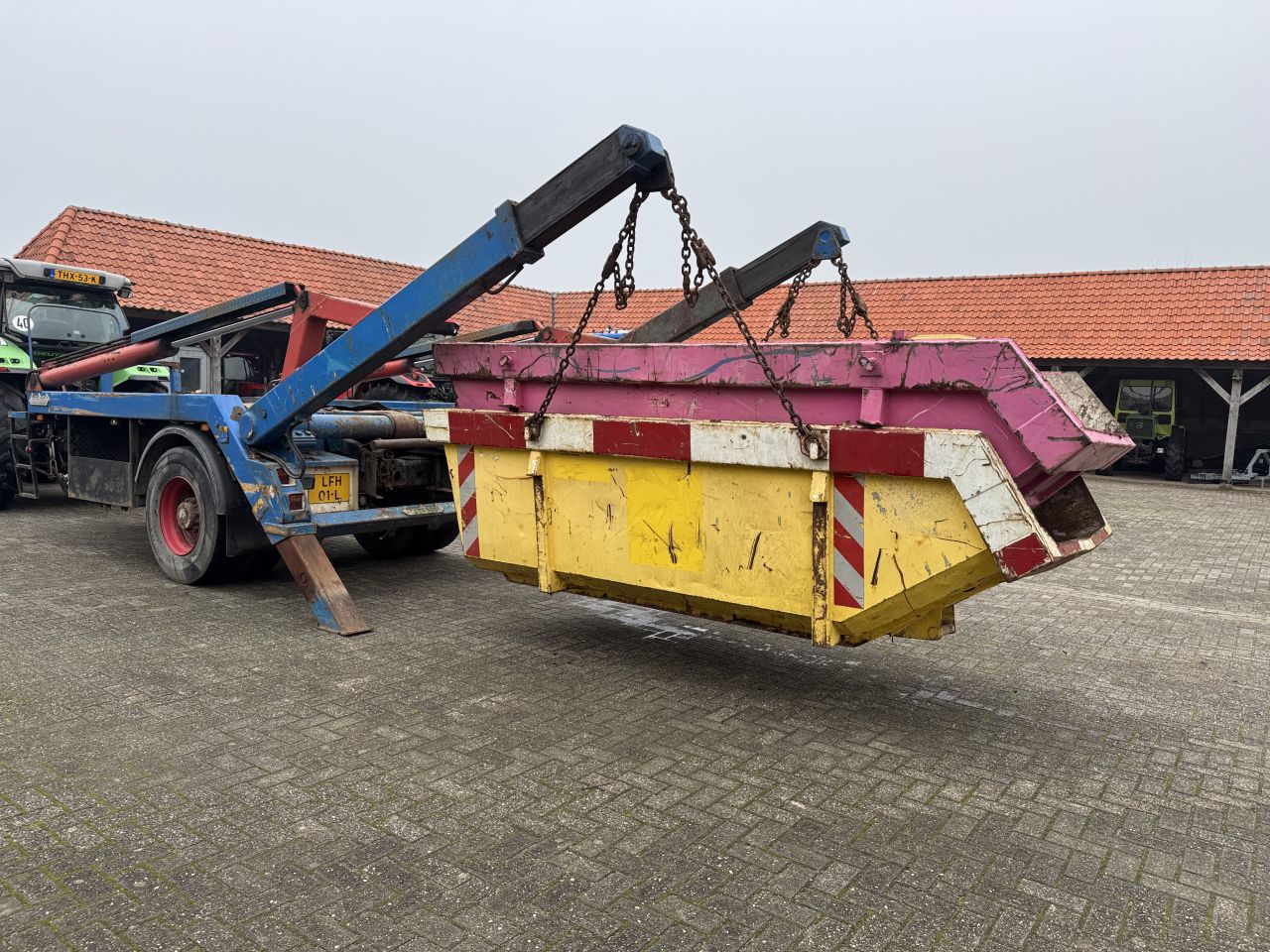 Nooteboom Container wagen met 2 containers!